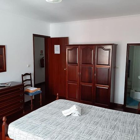 Quarto1 Com Wc Privado E Cozinha Partilhada ポンタ・デルガダ エクステリア 写真