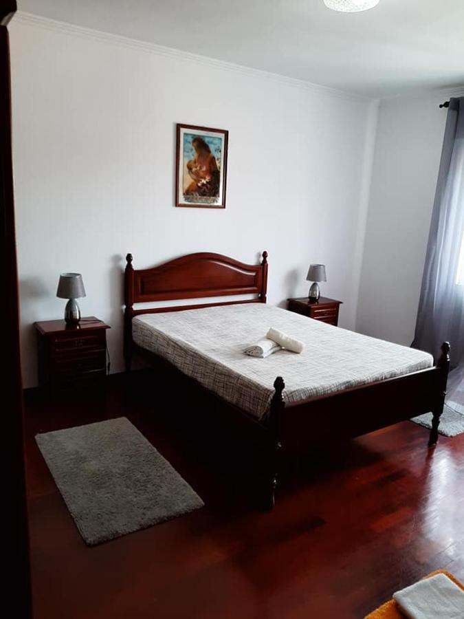 Quarto1 Com Wc Privado E Cozinha Partilhada ポンタ・デルガダ エクステリア 写真